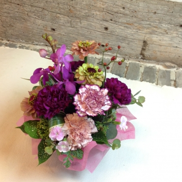 一般カテゴリー,【シックな雰囲気】シックなミックスカラーアレンジ,本郷台花う