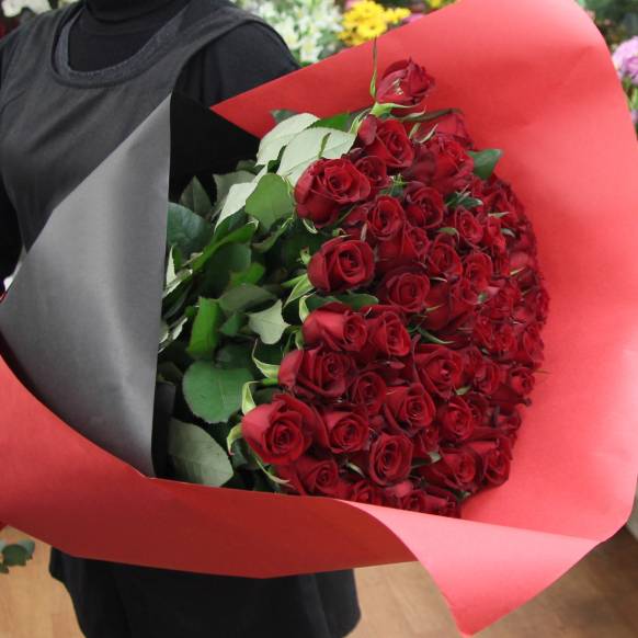 赤バラ60本の花束｜インターネット花キューピット・ フラワーギフト